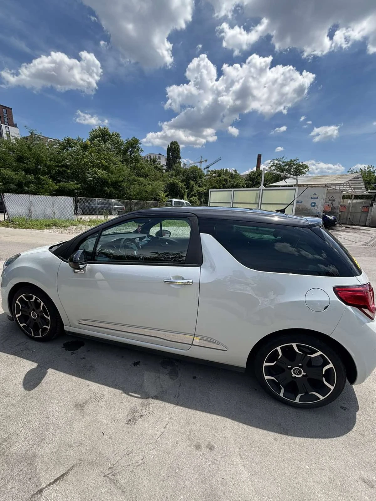 Citroen DS3, снимка 9 - Автомобили и джипове - 55204160