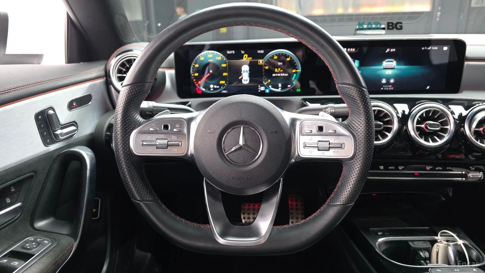 Mercedes-Benz CLA 250 4MATIC* КОЖА* ПАНО* КАМЕРА, снимка 13 - Автомобили и джипове - 55212500