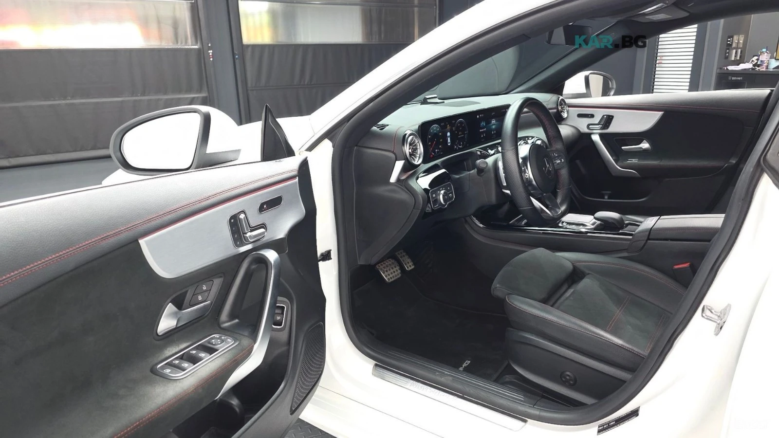 Mercedes-Benz CLA 250 4MATIC* КОЖА* ПАНО* КАМЕРА, снимка 10 - Автомобили и джипове - 55212500