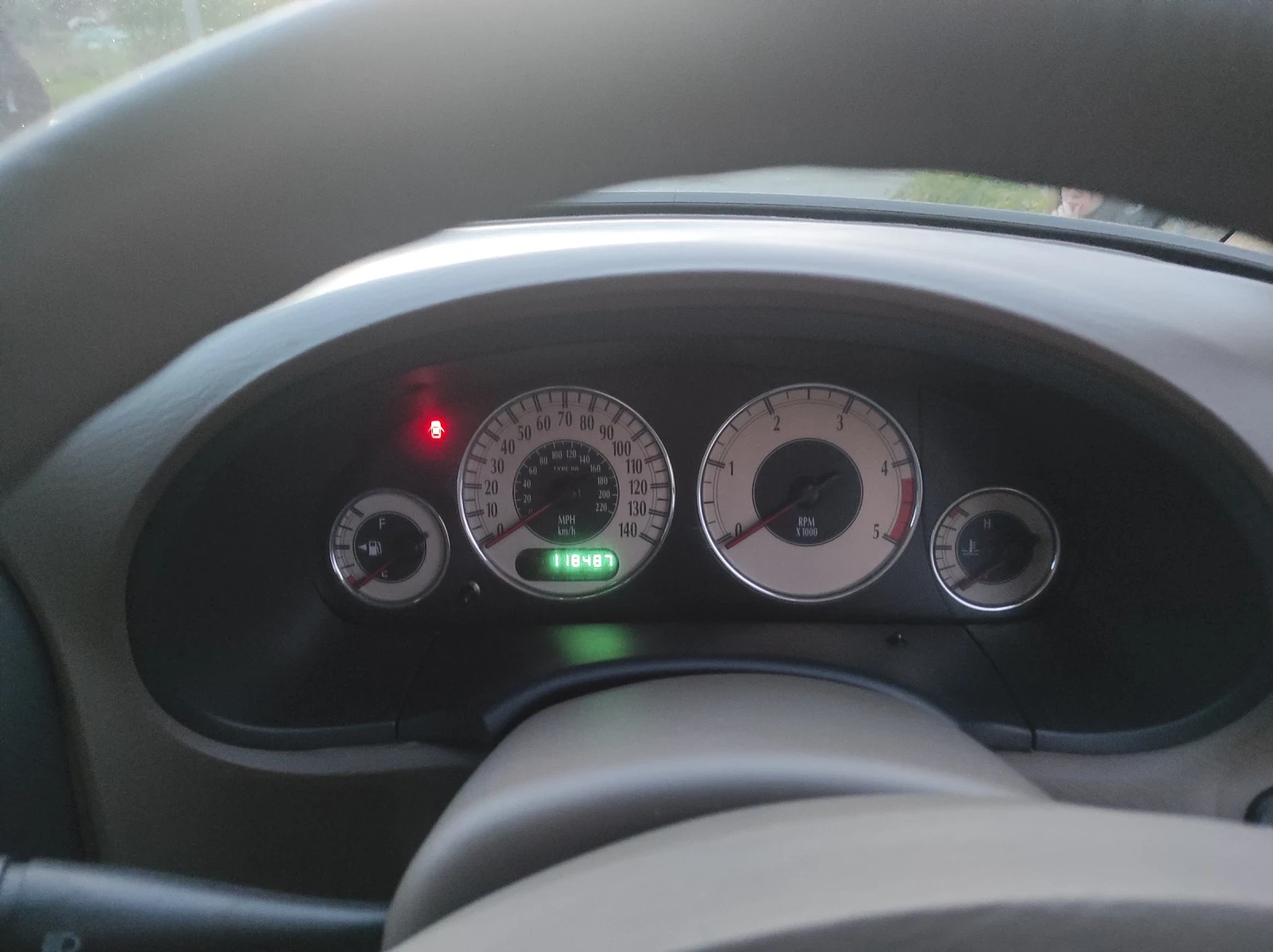 Chrysler Voyager, снимка 8 - Автомобили и джипове - 55387311