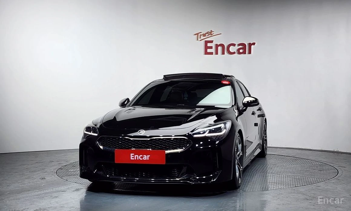 Kia Stinger, снимка 3 - Автомобили и джипове - 55754556