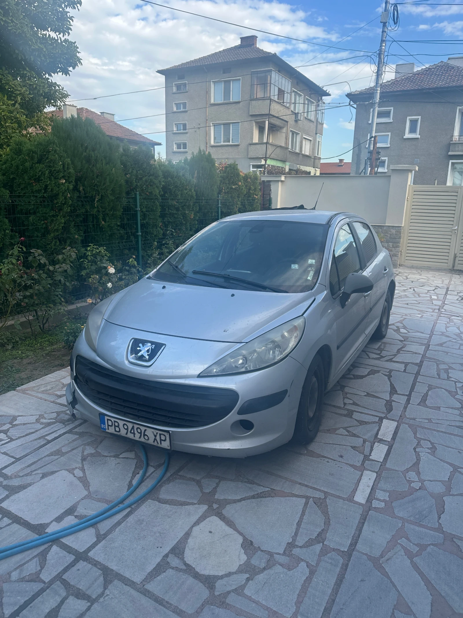 Peugeot 207