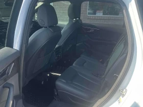 Audi Q7 PROGRESSIV | PANO | 360 | VIRTUAL | CARFAX , снимка 12