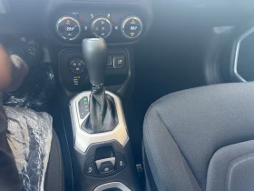 Jeep Renegade 2.0multiJet 4x4 Automatic 9speed Limited! Top!, снимка 13