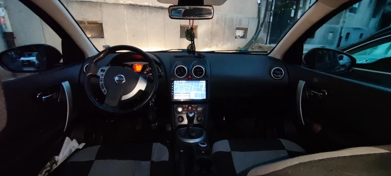 Nissan Qashqai 2.0, 150k.c, панорама , Навигация, снимка 5 - Автомобили и джипове - 47186409