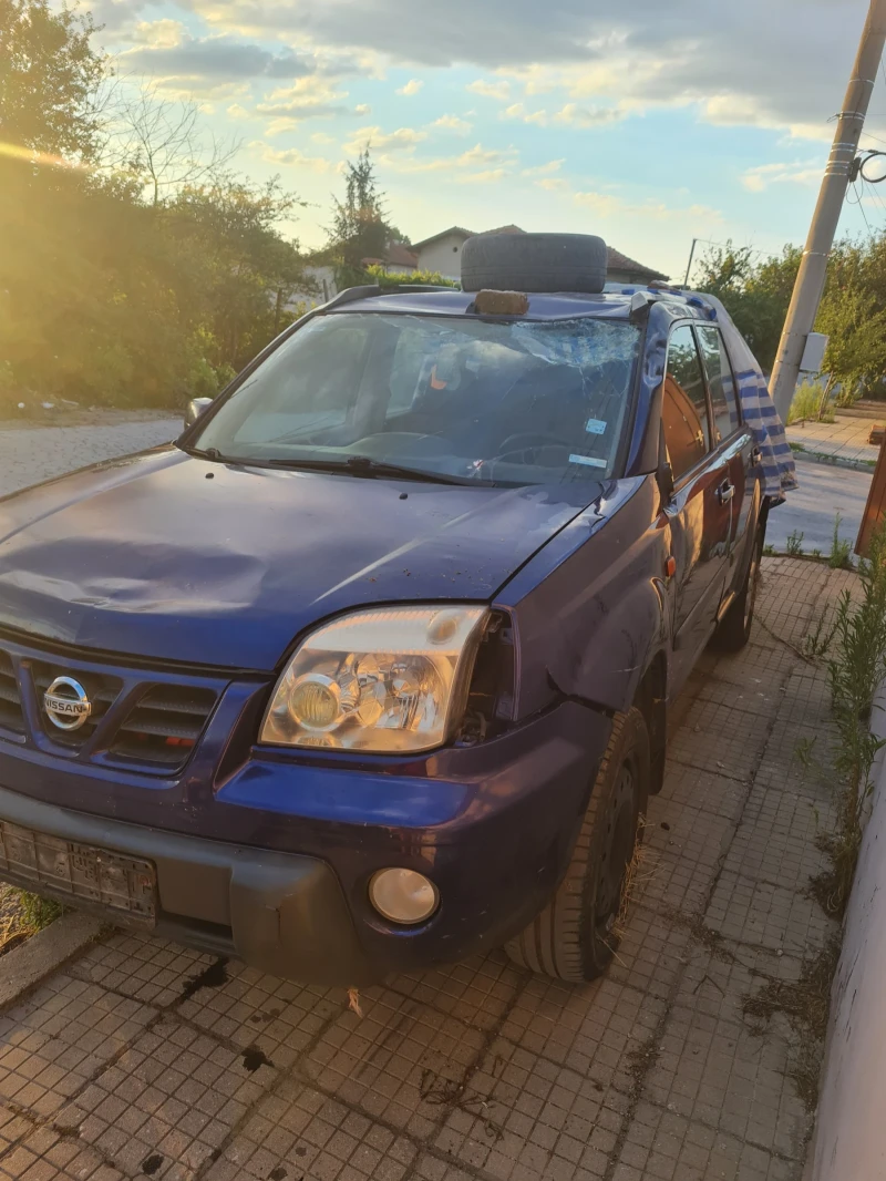 Nissan X-trail 2.2dci, снимка 3 - Автомобили и джипове - 47085085