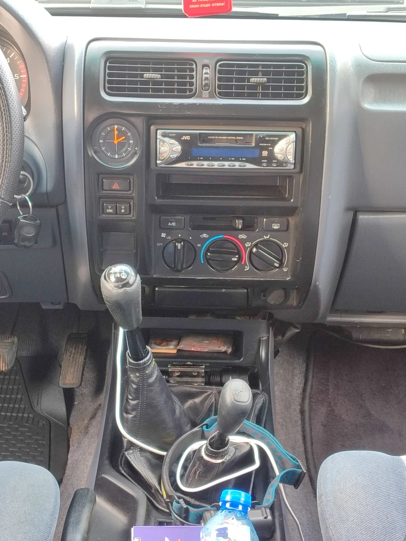 Toyota Land cruiser 3000, снимка 7 - Автомобили и джипове - 48347039