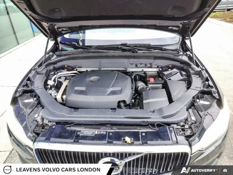 Volvo XC60 T5 AWD / Momentum / PANO / 360, снимка 14 - Автомобили и джипове - 52749503