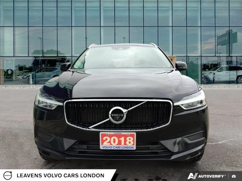 Volvo XC60 T5 AWD / Momentum / PANO / 360, снимка 4 - Автомобили и джипове - 52749503