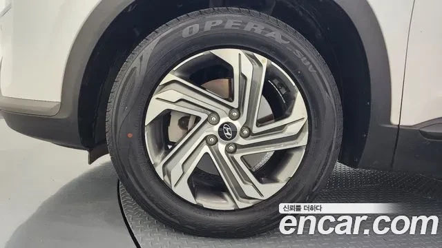 Hyundai Santa fe Diesel 2.2 2WD, снимка 17 - Автомобили и джипове - 54089482