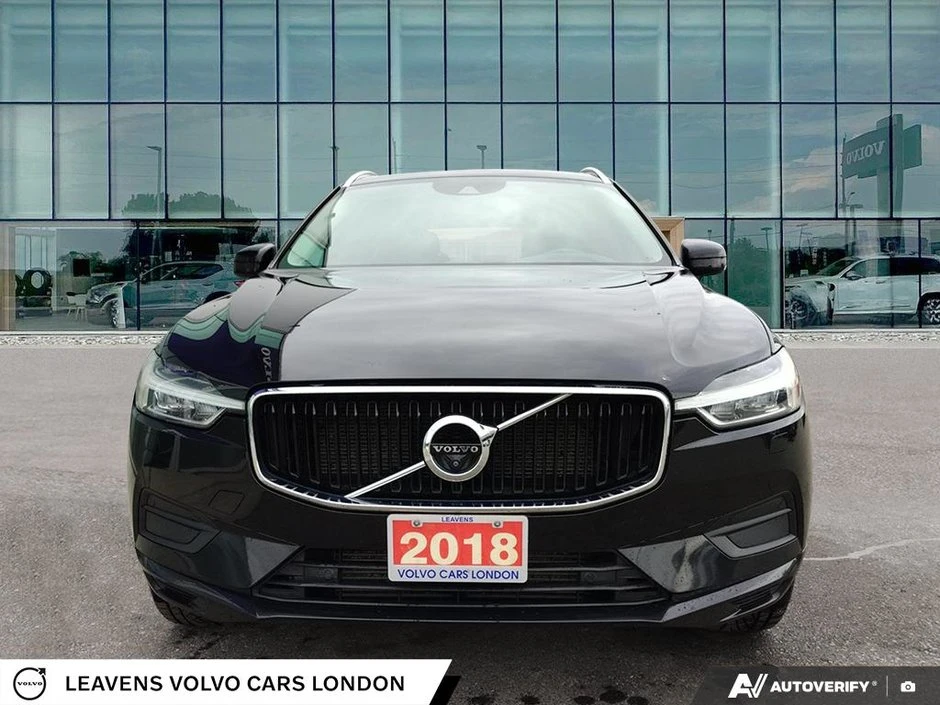 Volvo XC60 T5 AWD / Momentum / PANO / 360 - изображение 4