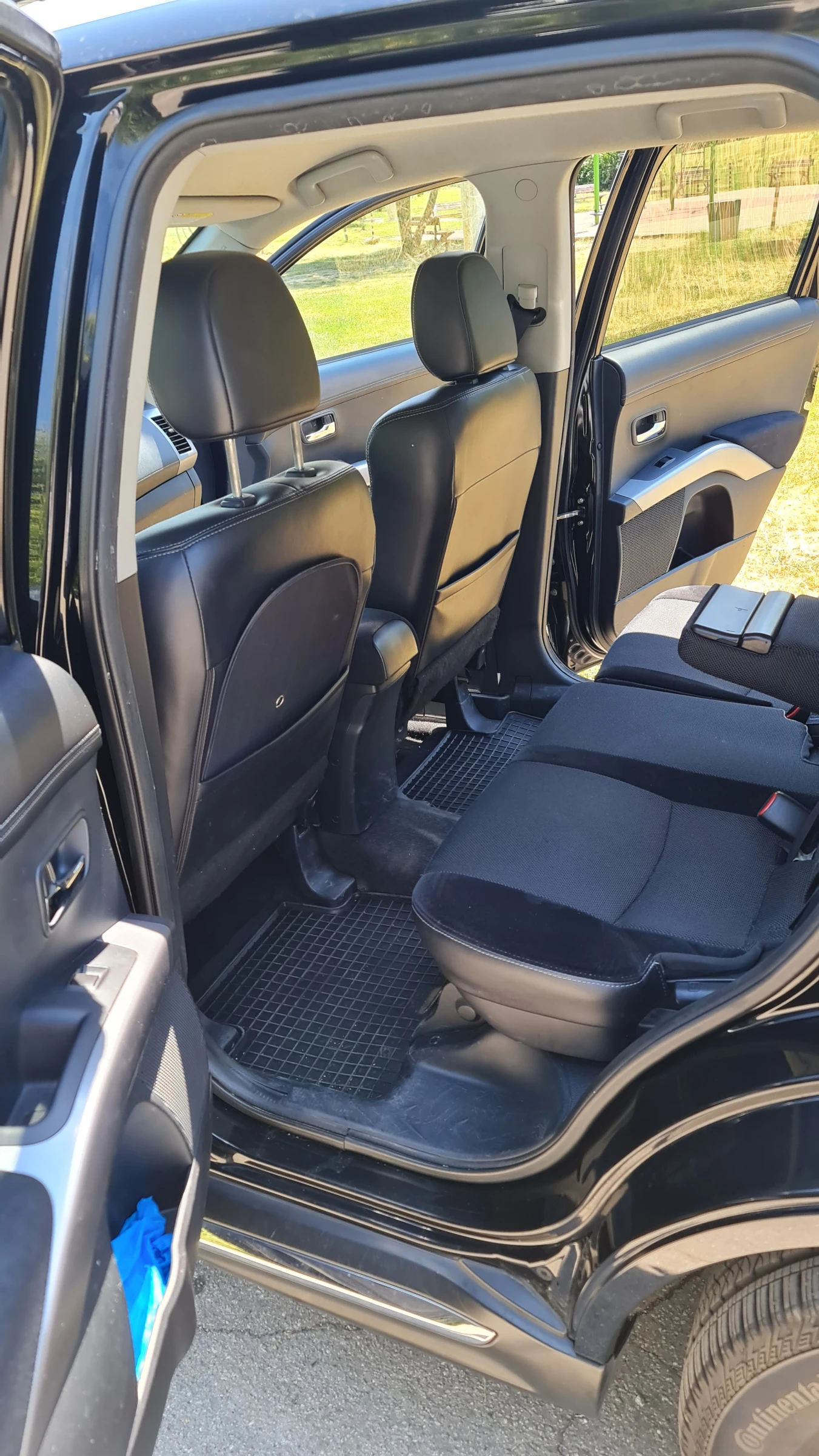 Mitsubishi Outlander 4x4, 7 места - изображение 10