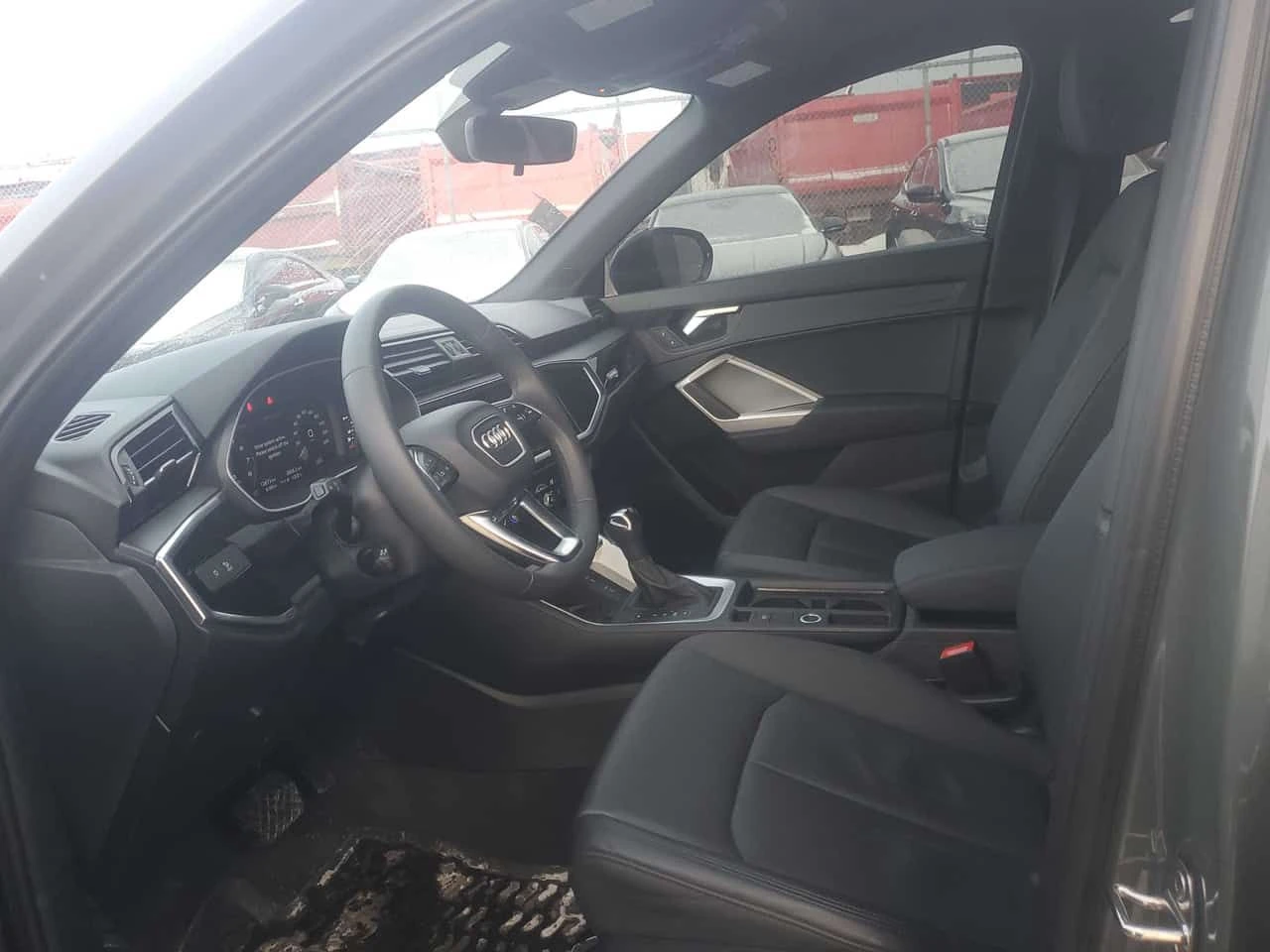 Audi Q3 * 45 TFSI quattro * CARFAX * ДИСТРОНИК* ПОДГРЕВ*  - изображение 5