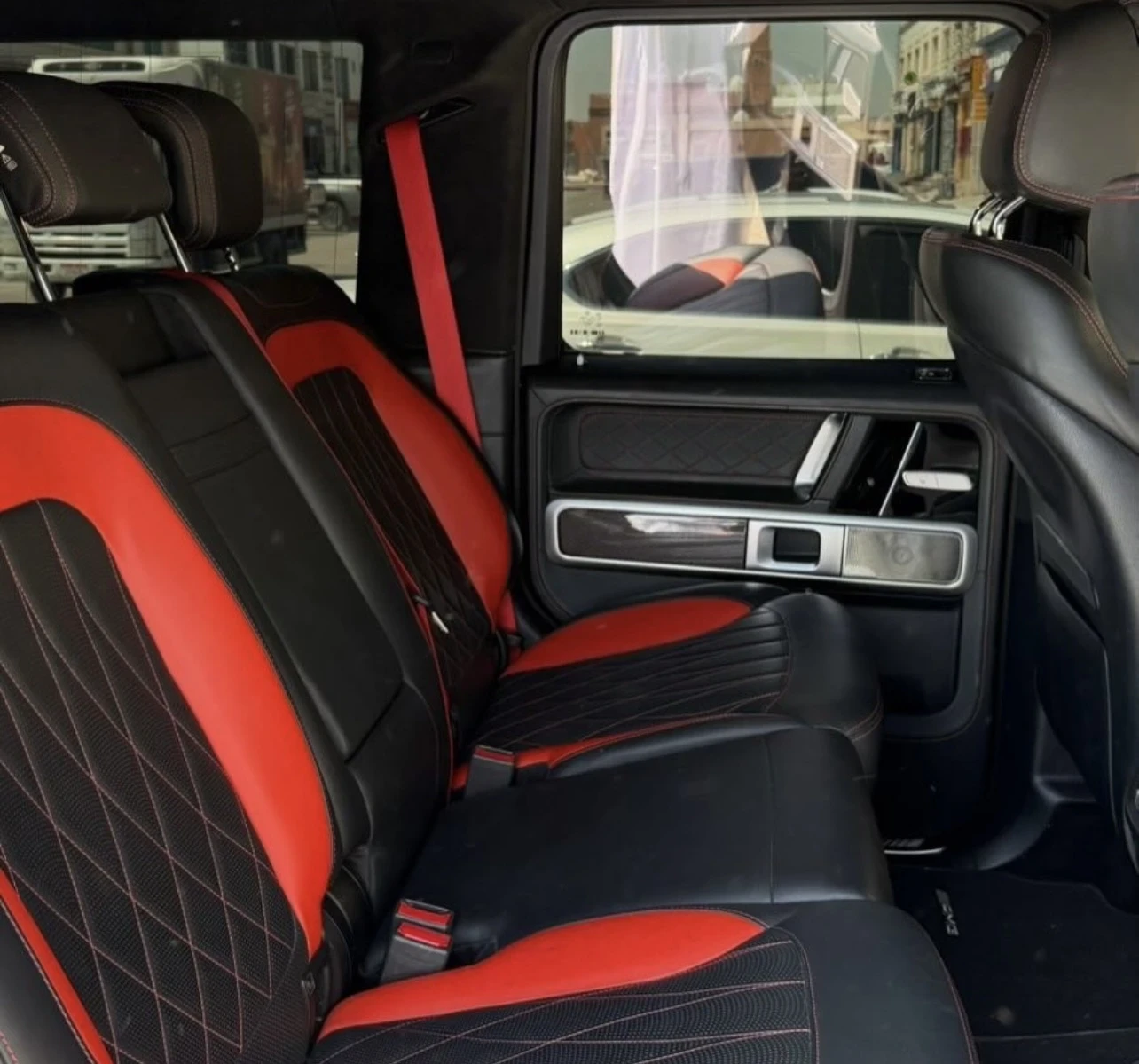 Mercedes-Benz G 63 AMG, снимка 6 - Автомобили и джипове - 54231580