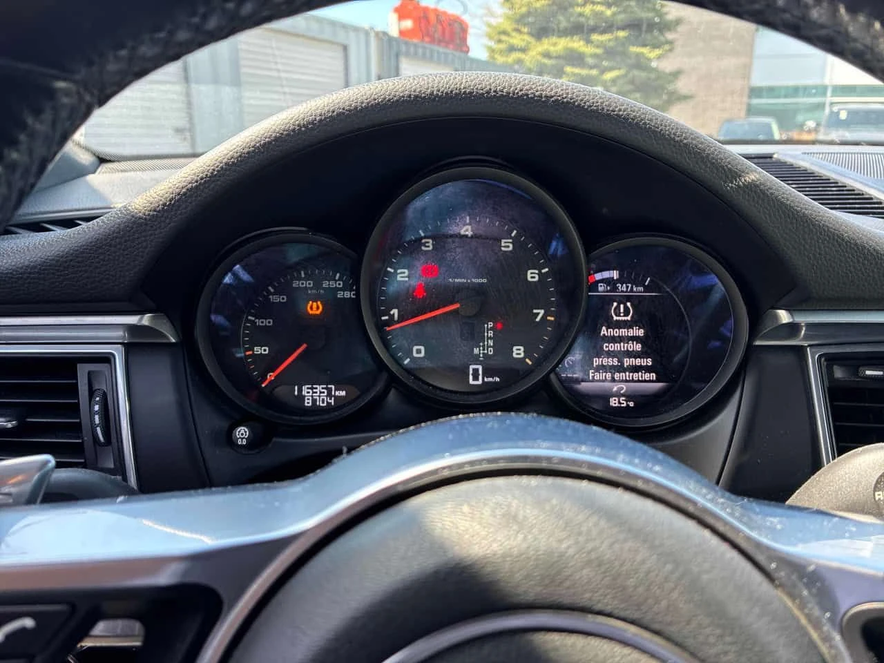 Porsche Macan * AWD 4dr * ПОДГРЕВ* KEYLESS* , снимка 8 - Автомобили и джипове - 54258835