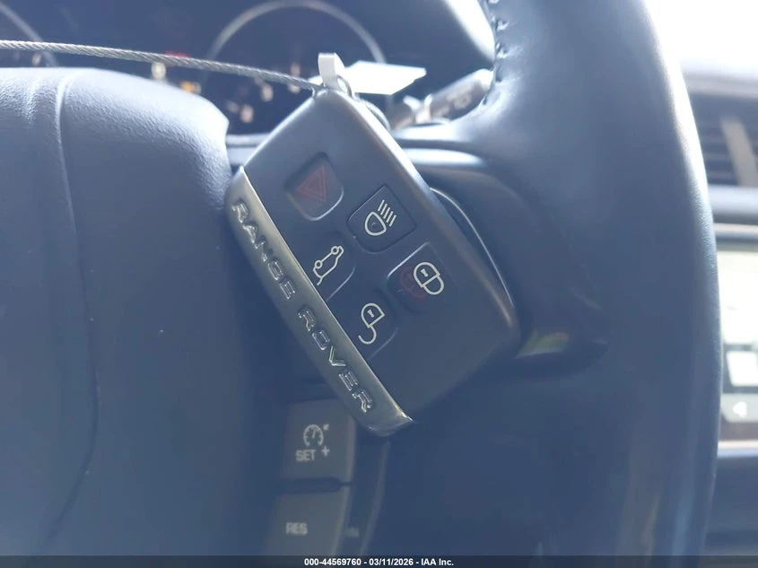 Land Rover Range rover 2.0l Evoque Se/Se Premium, снимка 11 - Автомобили и джипове - 54307505