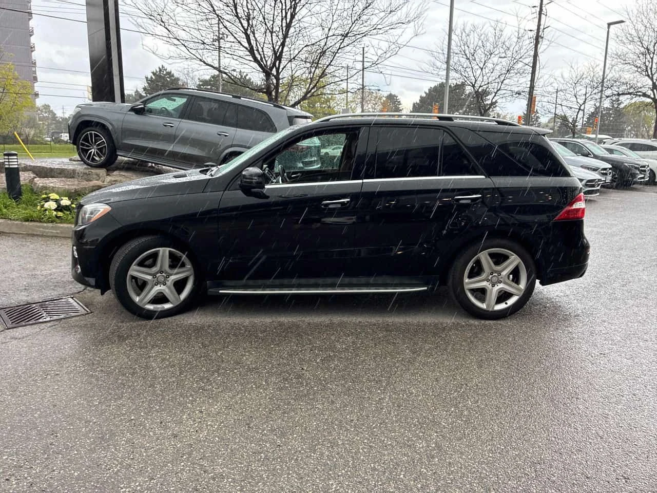 Mercedes-Benz ML 350 * BlueTEC * CARFAX * ОТ ПРЕДСТАВИТЕЛСТВО * КЛИПОВЕ, снимка 2 - Автомобили и джипове - 54713299