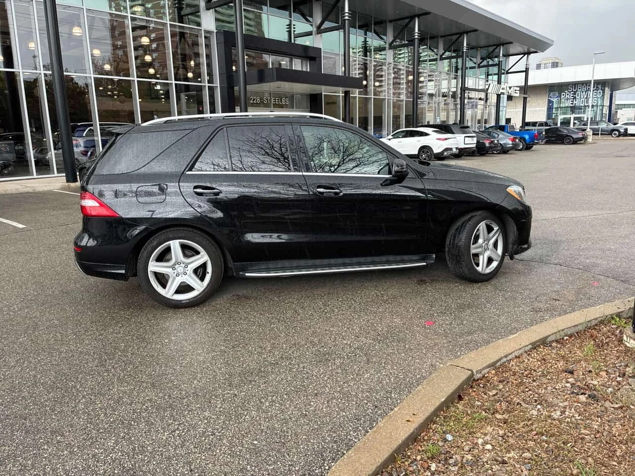 Mercedes-Benz ML 350 * BlueTEC * CARFAX * ОТ ПРЕДСТАВИТЕЛСТВО * КЛИПОВЕ, снимка 3 - Автомобили и джипове - 54713299