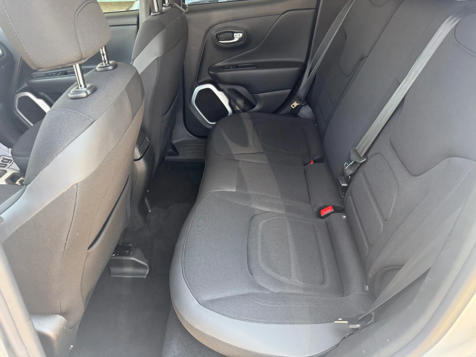 Jeep Renegade 2.0multiJet 4x4 Automatic 9speed Limited! Top! | Mobile.bg � ����������� 10