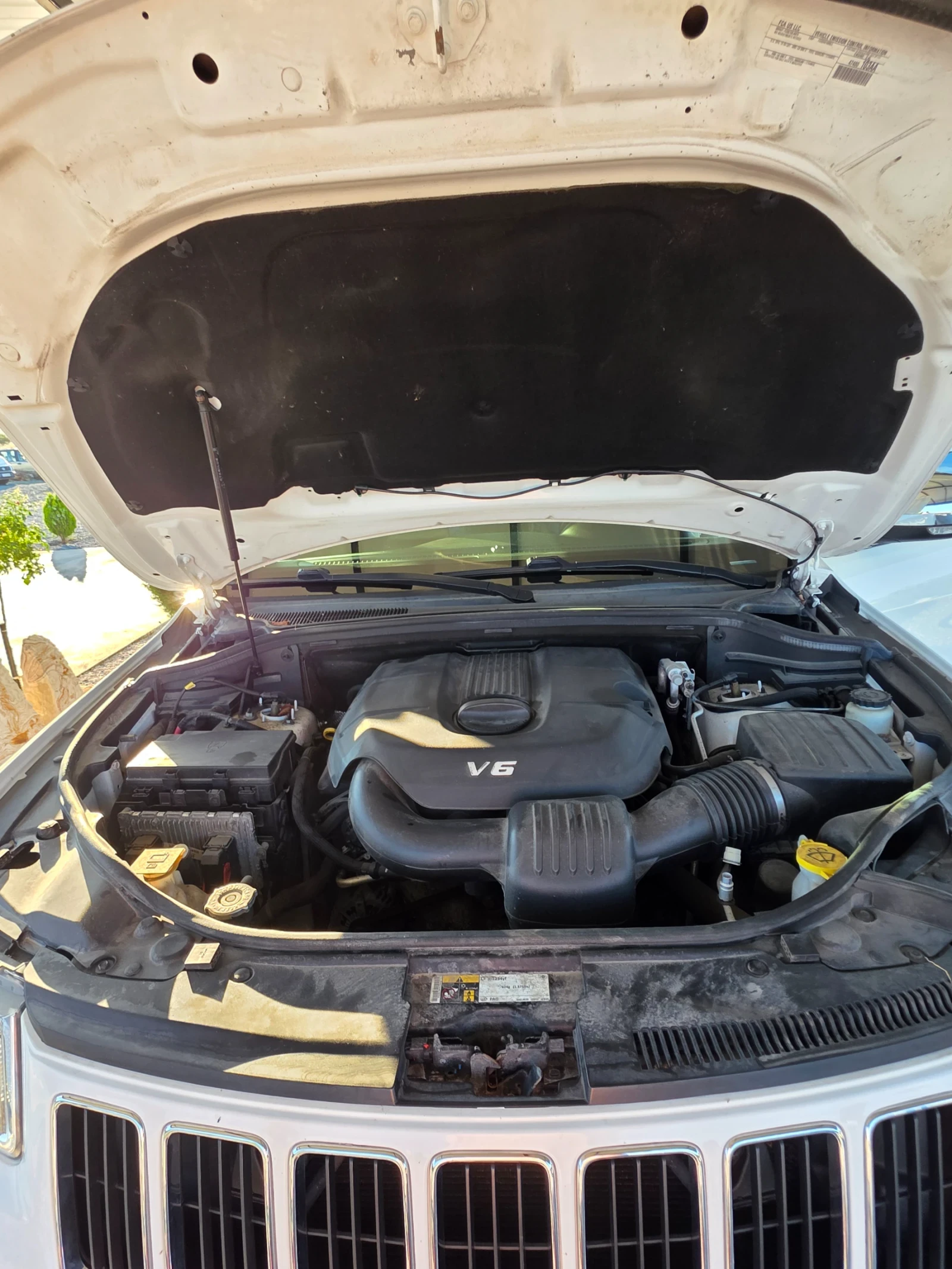 Jeep Grand cherokee 3.6 Limited, снимка 11 - Автомобили и джипове - 55482955