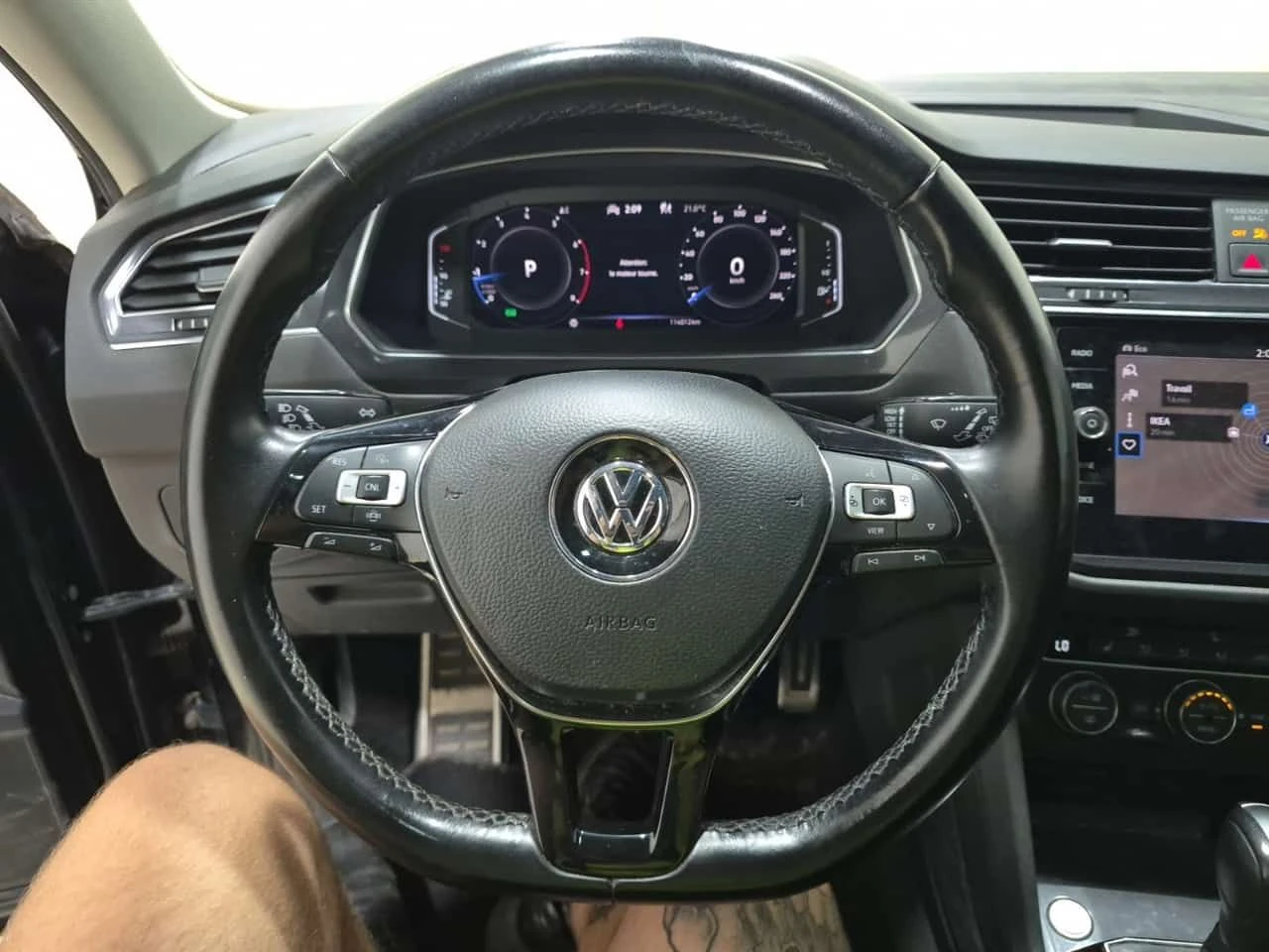 VW Tiguan * 4MOTION * АВТОКРЕДИТ БЕЗ ПЪРВОНАЧАЛНА ВНОСКА* , снимка 8 - Автомобили и джипове - 55524234