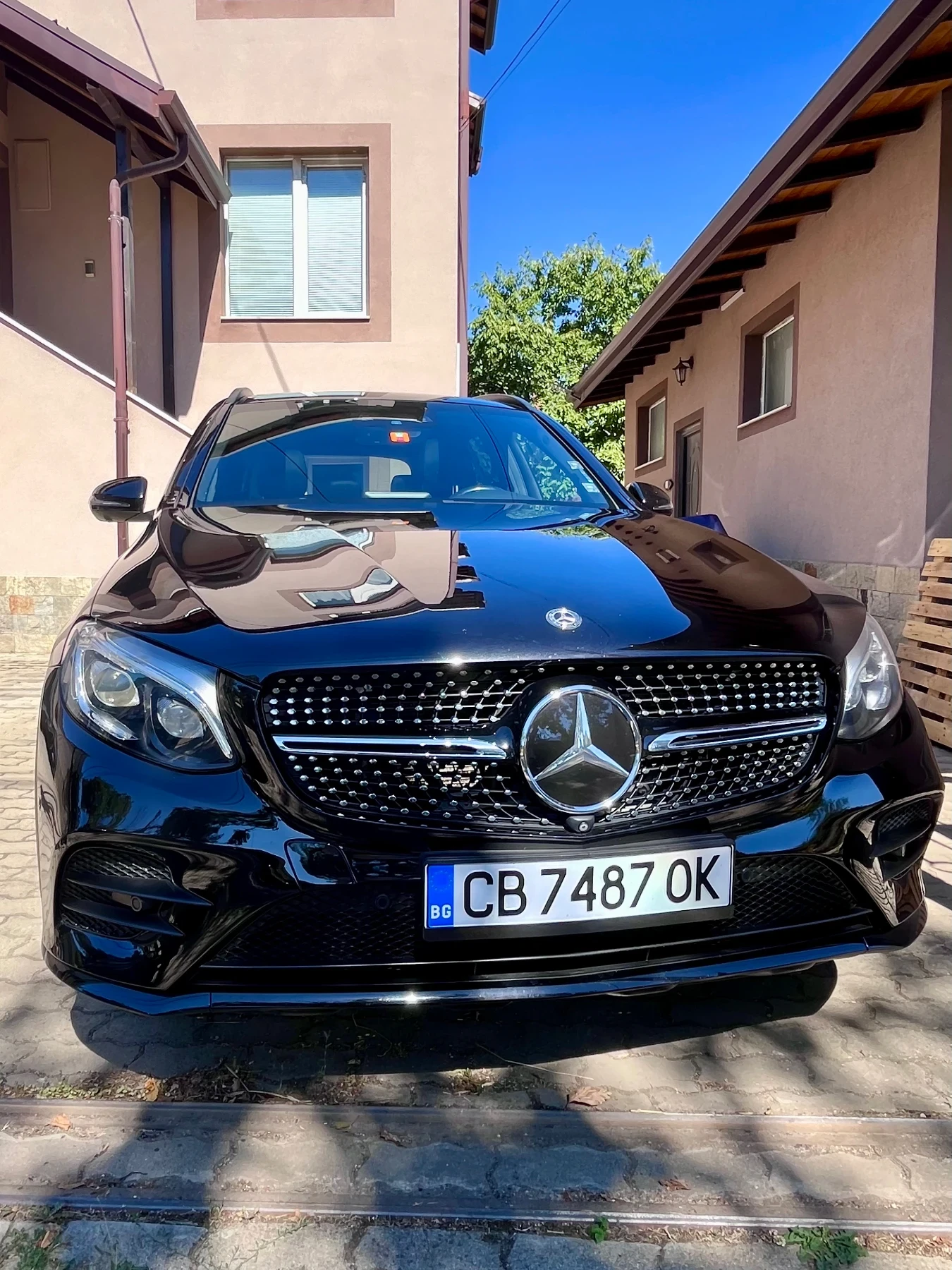 Mercedes-Benz GLC 250 AMG LINE