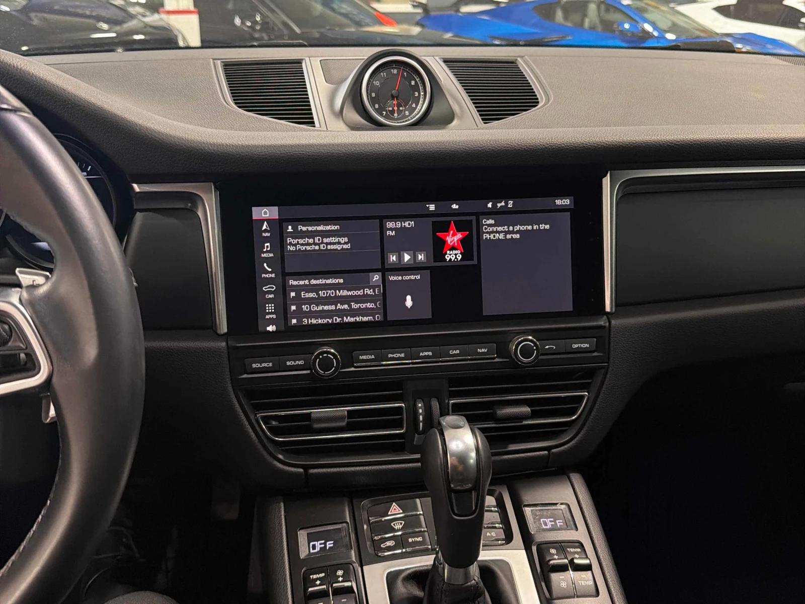 Porsche Macan * AWD * CARFAX * ОПЦИЯ ЗА ФИНАНСИРАНЕ, снимка 9 - Автомобили и джипове - 55979960