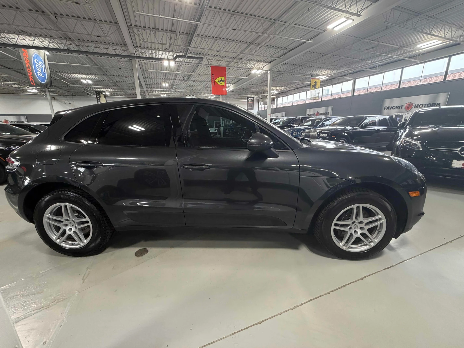 Porsche Macan * AWD * CARFAX * ОПЦИЯ ЗА ФИНАНСИРАНЕ, снимка 16 - Автомобили и джипове - 55979960