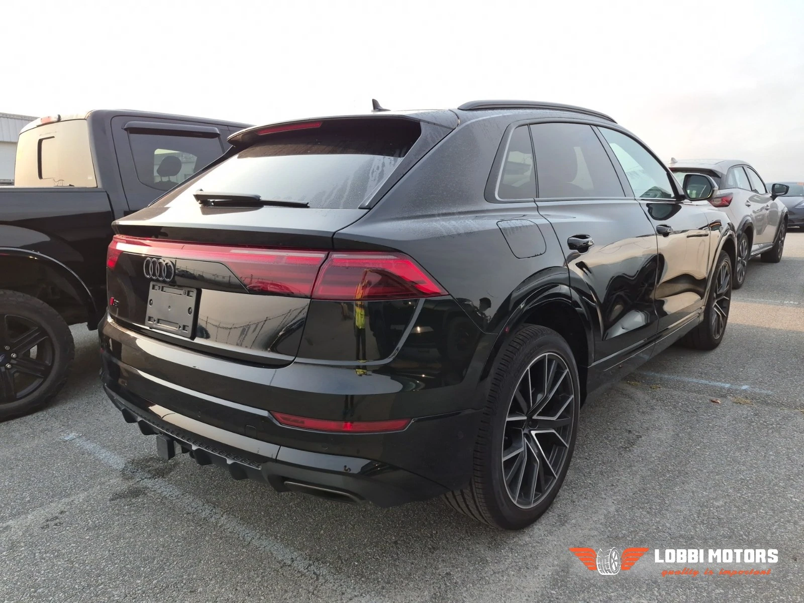 Audi Q8, снимка 3 - Автомобили и джипове - 56103759
