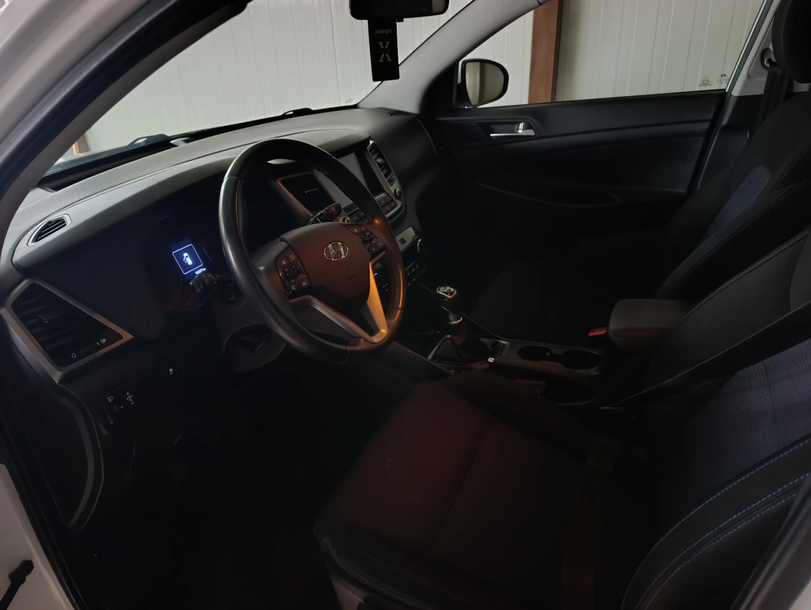 Hyundai Tucson Tucson , снимка 7 - Автомобили и джипове - 56138100