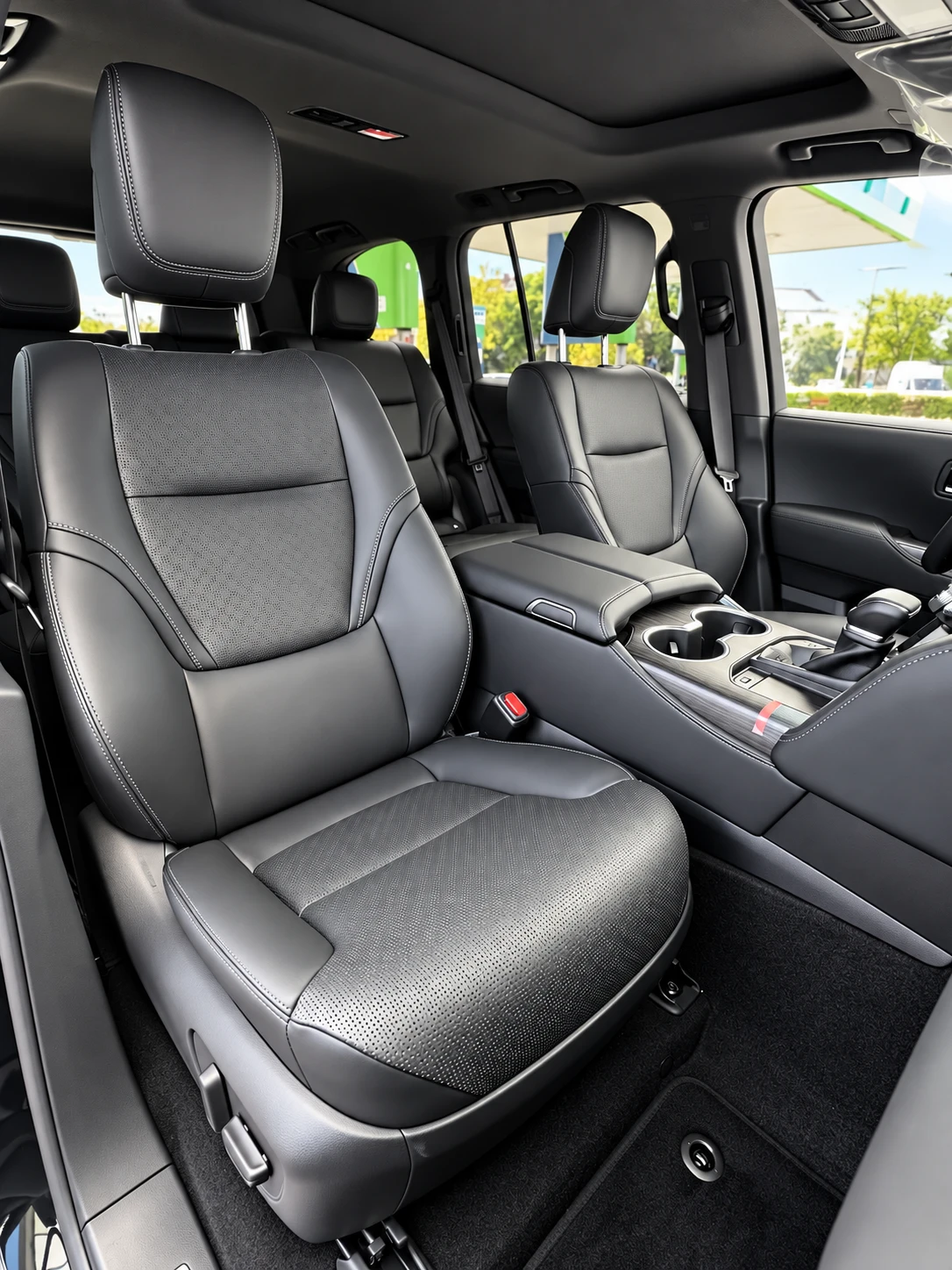 Toyota Land cruiser 300 Premium ���������� �������� �������� ��� | Mobile.bg � ����������� 10