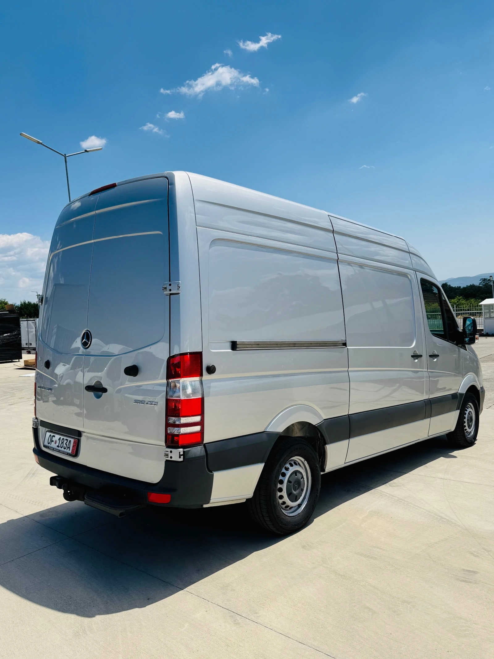 Mercedes-Benz Sprinter 319 Немски!КАТО НОВ!ТОП!ТОП!ТОП!НАВИ!КЛИМАТР!EURO6!ТОП - изображение 7