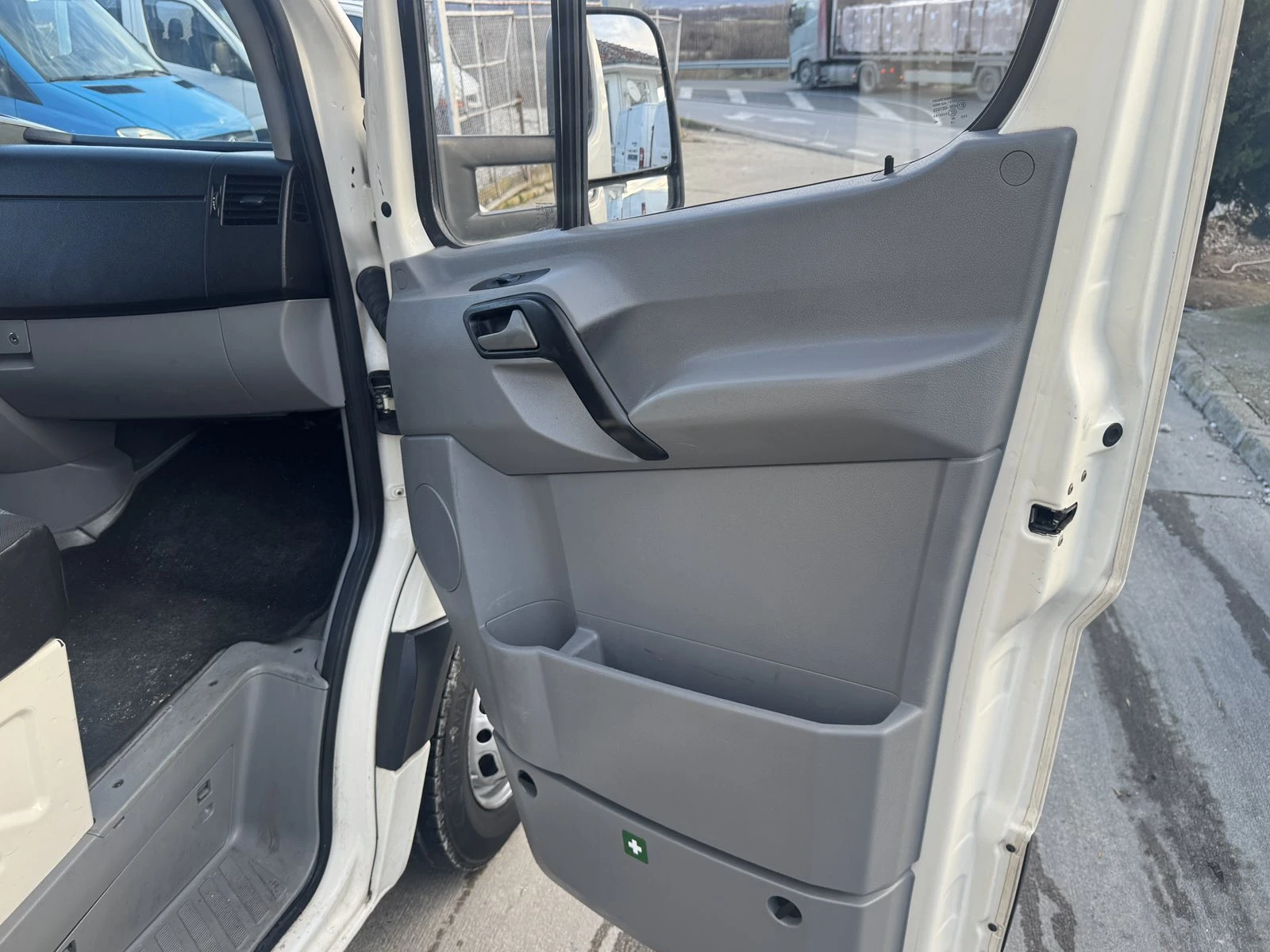 Mercedes-Benz Sprinter � ���.����� ���� | Mobile.bg � ����������� 7