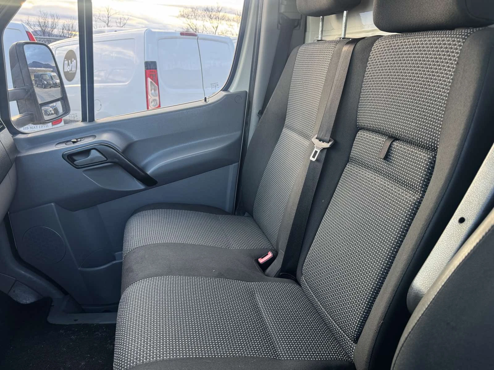 Mercedes-Benz Sprinter � ���.����� ���� | Mobile.bg � ����������� 17