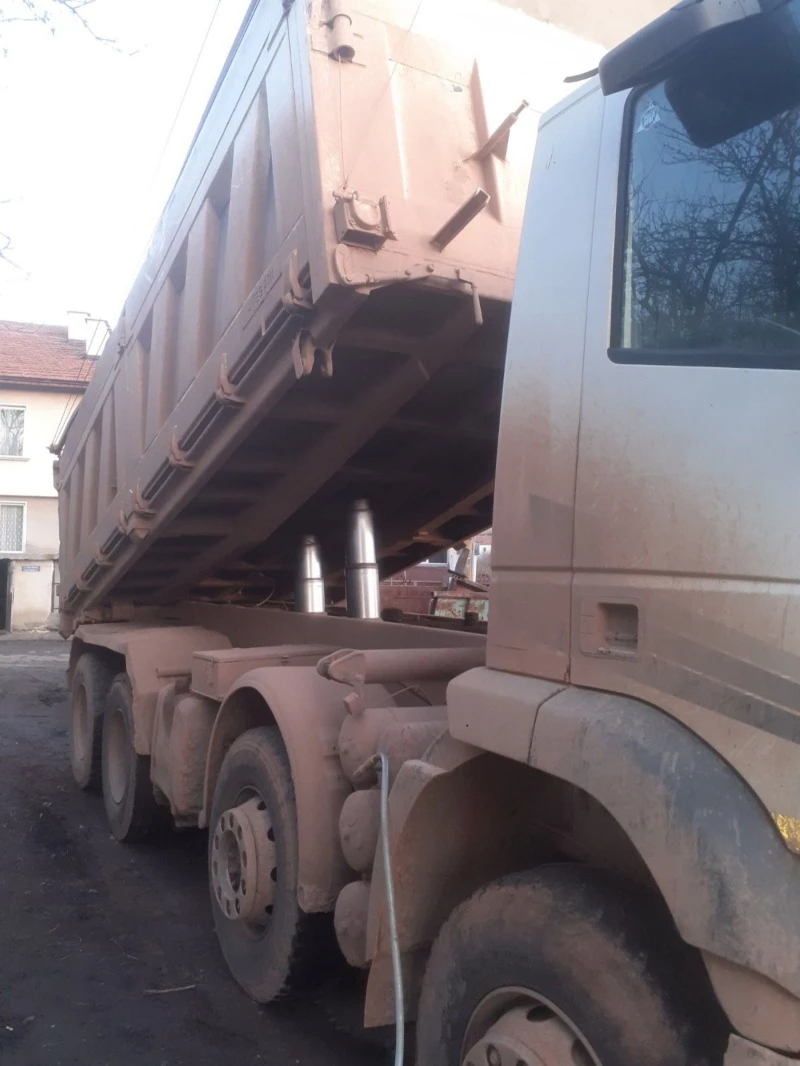 Iveco Trakker Самосвал, снимка 5 - Камиони - 47023850