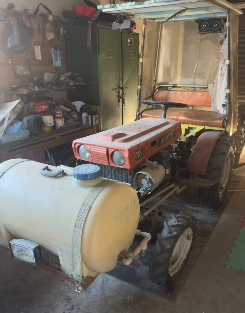 Трактор Kubota B6000