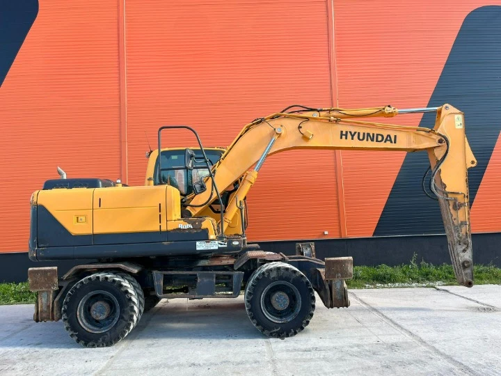 Багер Hyundai Hyundai Robex 140W-9 - изображение 3