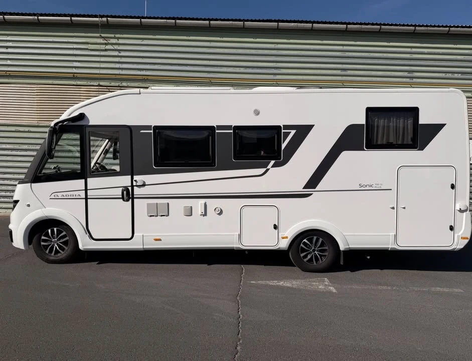 Кемпер Adria Plus 700 SL 160 к.с. 2.2, снимка 10 - Каравани и кемпери - 56300136