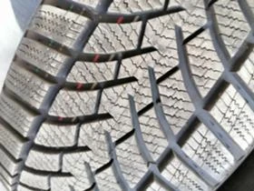 Гуми Зимни 225/55R17, снимка 5