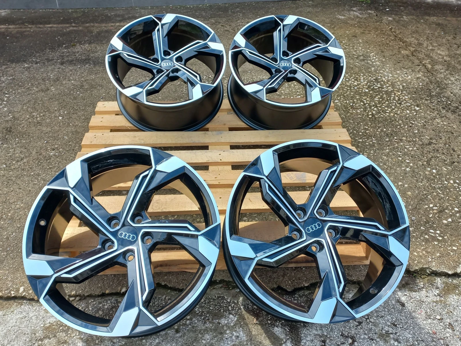 Джанти за Audi, снимка 10 - Гуми и джанти - 56011857