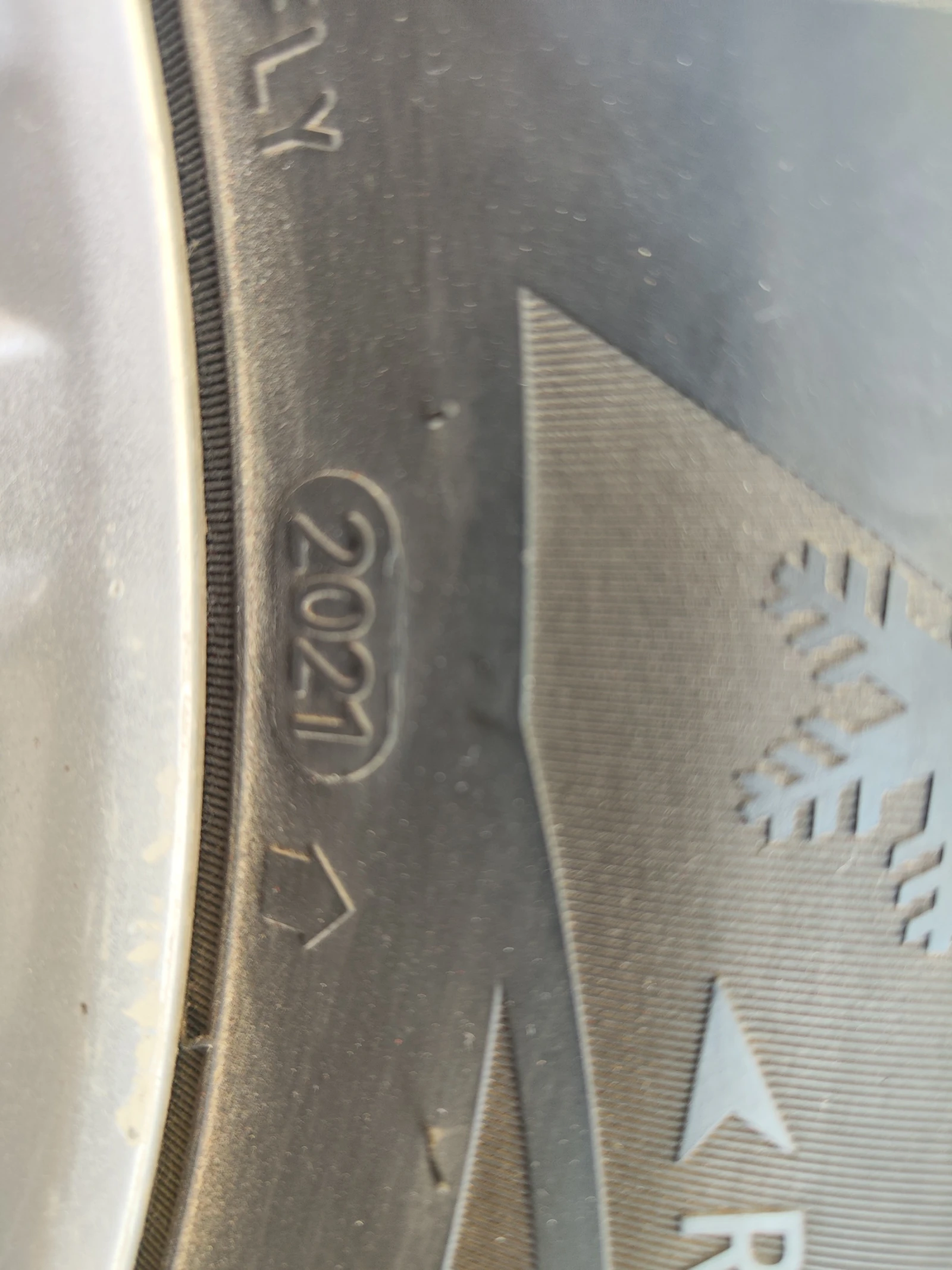 ���� � ������ 215/65R16 �� Nissan X-trail | Mobile.bg � ����������� 5