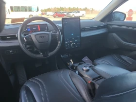 Ford Mustang Mach-E PREMIUM, снимка 10