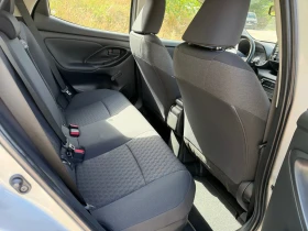 Toyota Yaris 1.5 Hybrid/57000km!, снимка 14