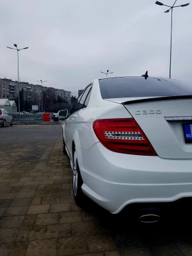 Обява за продажба на Mercedes-Benz C 300 3.5 4Matic 7G-tronic ~22 500 лв. - изображение 8