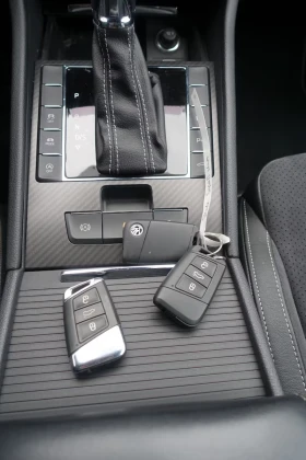 Skoda Superb SPORTLINE/4X4/190HP/CAM/KLESS/SPORTSEATS/DIGI/480f - 59699 лв. - 94643317 13