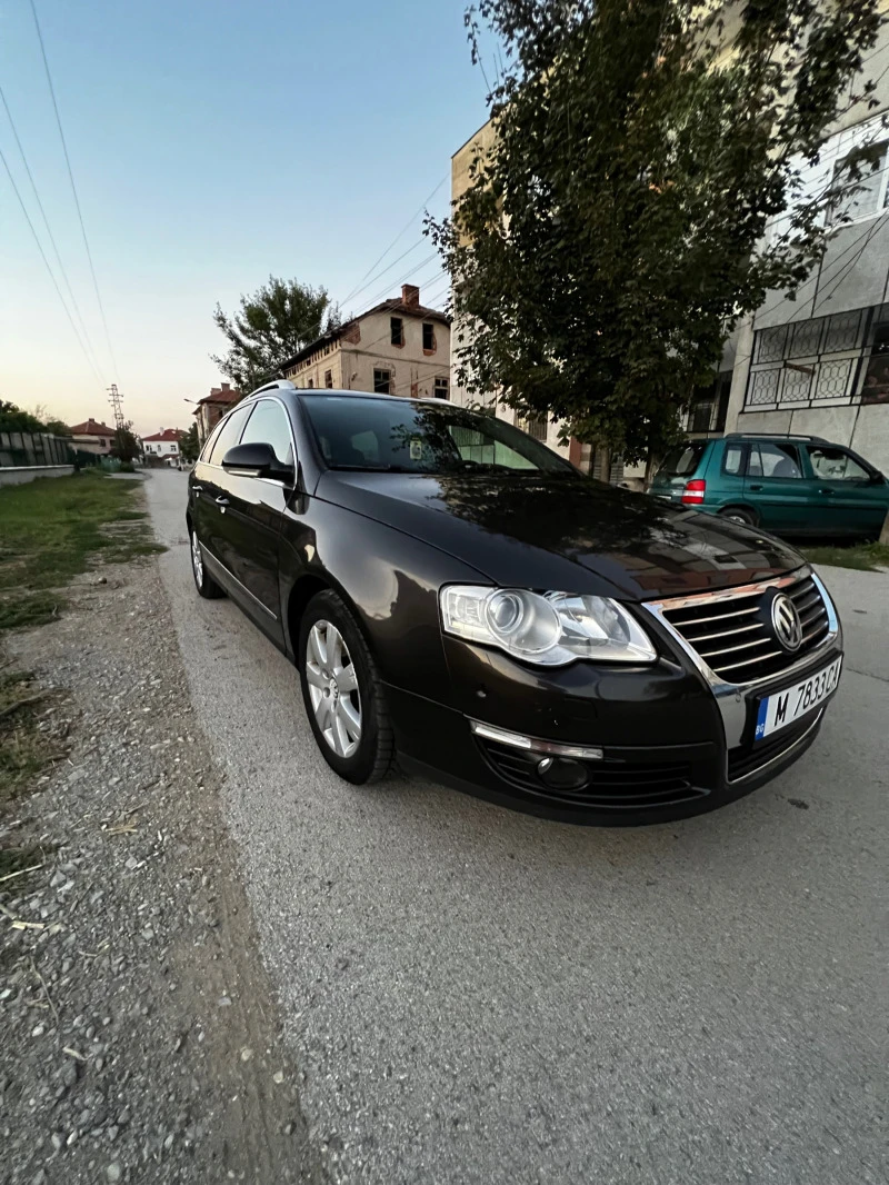 VW Passat, снимка 5 - Автомобили и джипове - 47087094