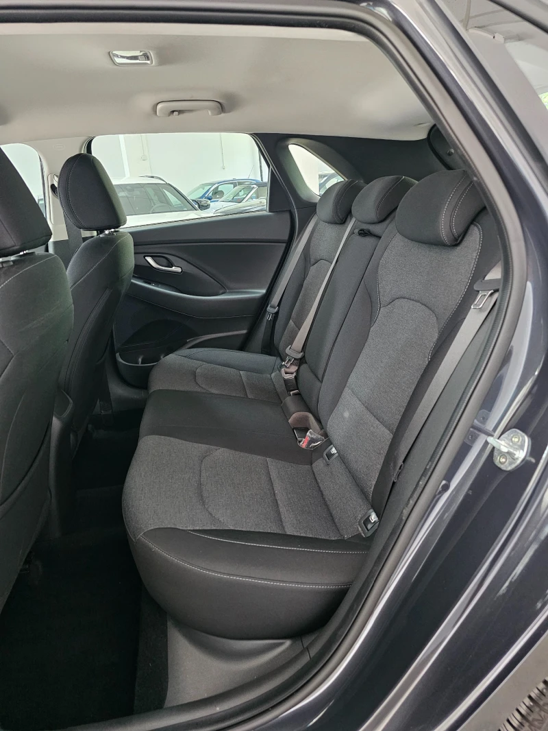 Hyundai I30 T-GDI 48V-Hybrid Trend, снимка 12 - Автомобили и джипове - 43079871