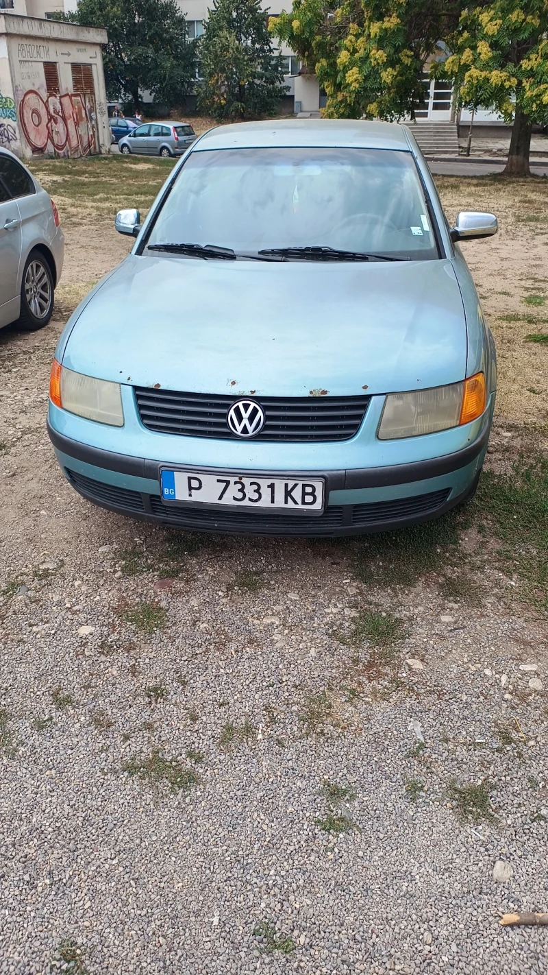 VW Passat, снимка 1 - Автомобили и джипове - 47153126