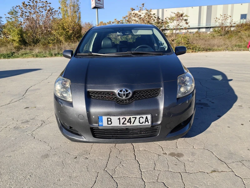 Toyota Auris 2.2 D-CAT, снимка 6 - Автомобили и джипове - 47854924