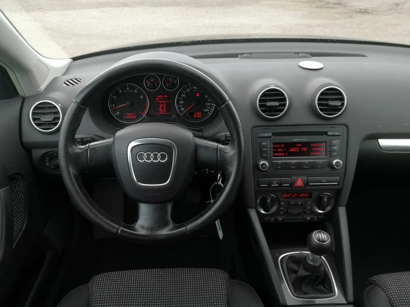 Audi A3 Sportback 1.4TFSi, снимка 5 - Автомобили и джипове - 51492776